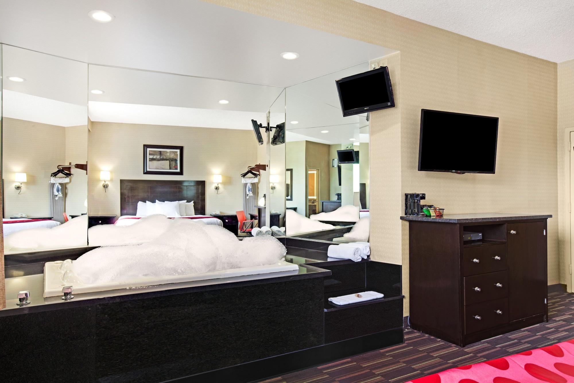 Готель Ramada By Wyndham Bronx Нью-Йорк Екстер'єр фото